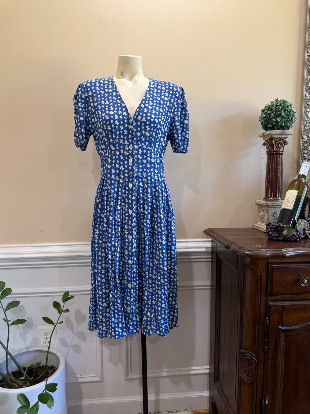 Vintage Cacharel Paris Blue Floral Button-Front V-Neck Midi Dress